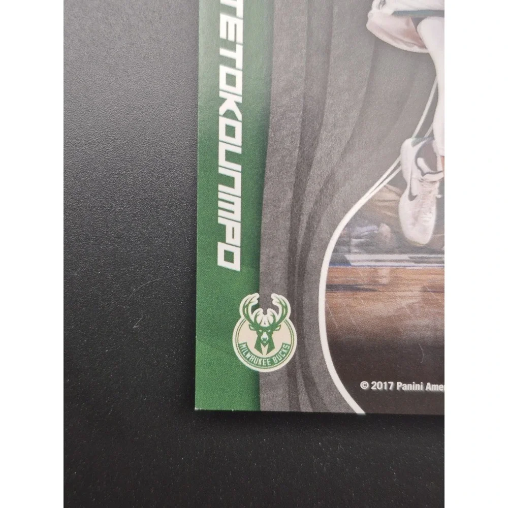 2017-18 Totally Certified Giannis Antetokounmpo‎ #FG-GAN Fabric of the Game /25